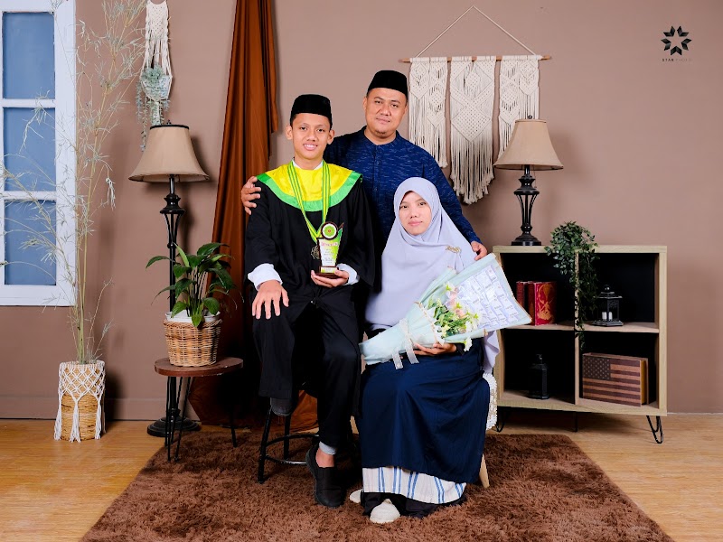 Masjid Jami' An-Nuur Sarwadadi: Quality Service Hub in Cilacap